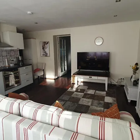 Cozy Place Near And Spas Apartment